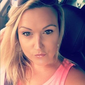 Meet your Posher, Tasha